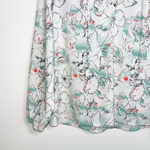 Sanctuary White & Mint Green Floral Print Split Neck Blouse Small Women’s - Picture 4 of 11